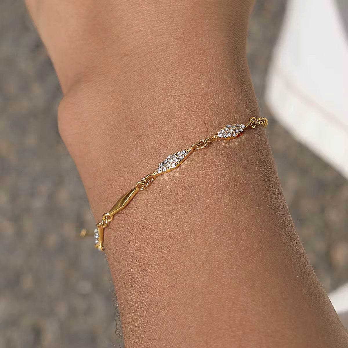 Gold Plated Stainless Steel Bracelet with Zircon Stones - Luks