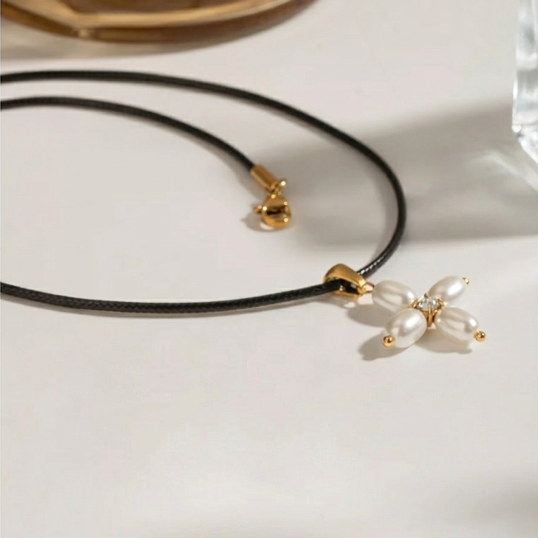 Gold Plated Stainless Steel Pearl Necklace - Freshwater