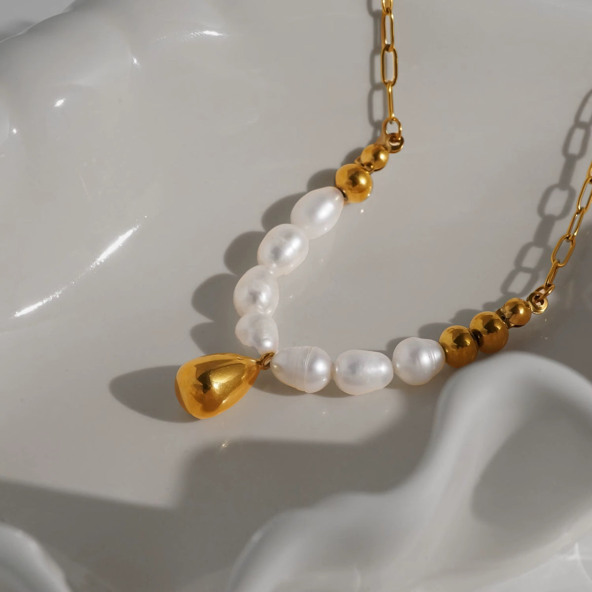 Golden Plated Stainless Steel Necklace - Pearl Shine