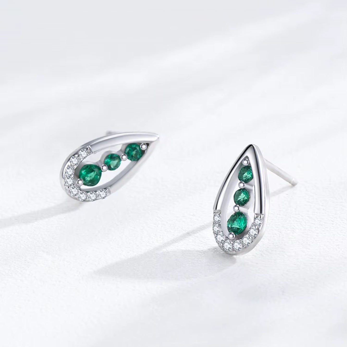 Rhodium Plated Sterling Silver Earrings with Zircon Stone - Water Droplet