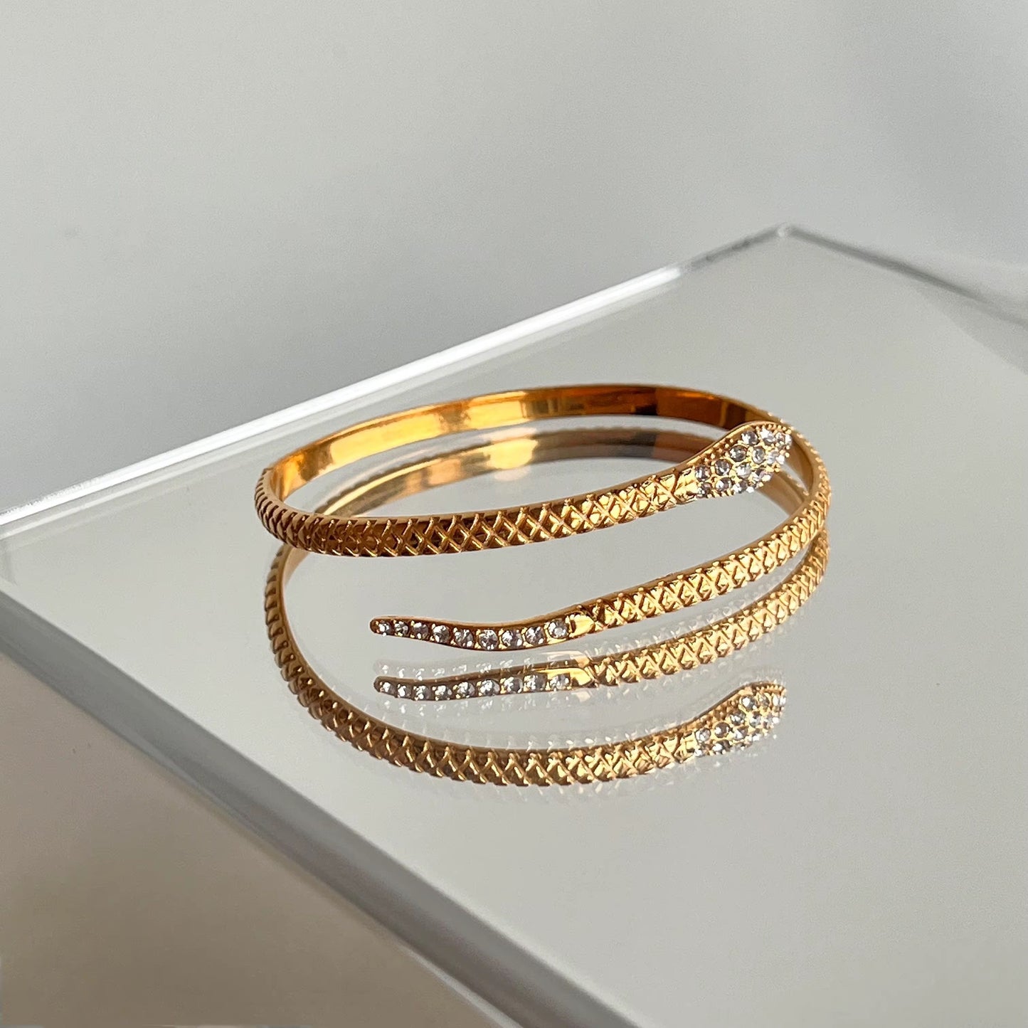 Bracelet - Gold Snake Chain - Waterproof Stainless Steel