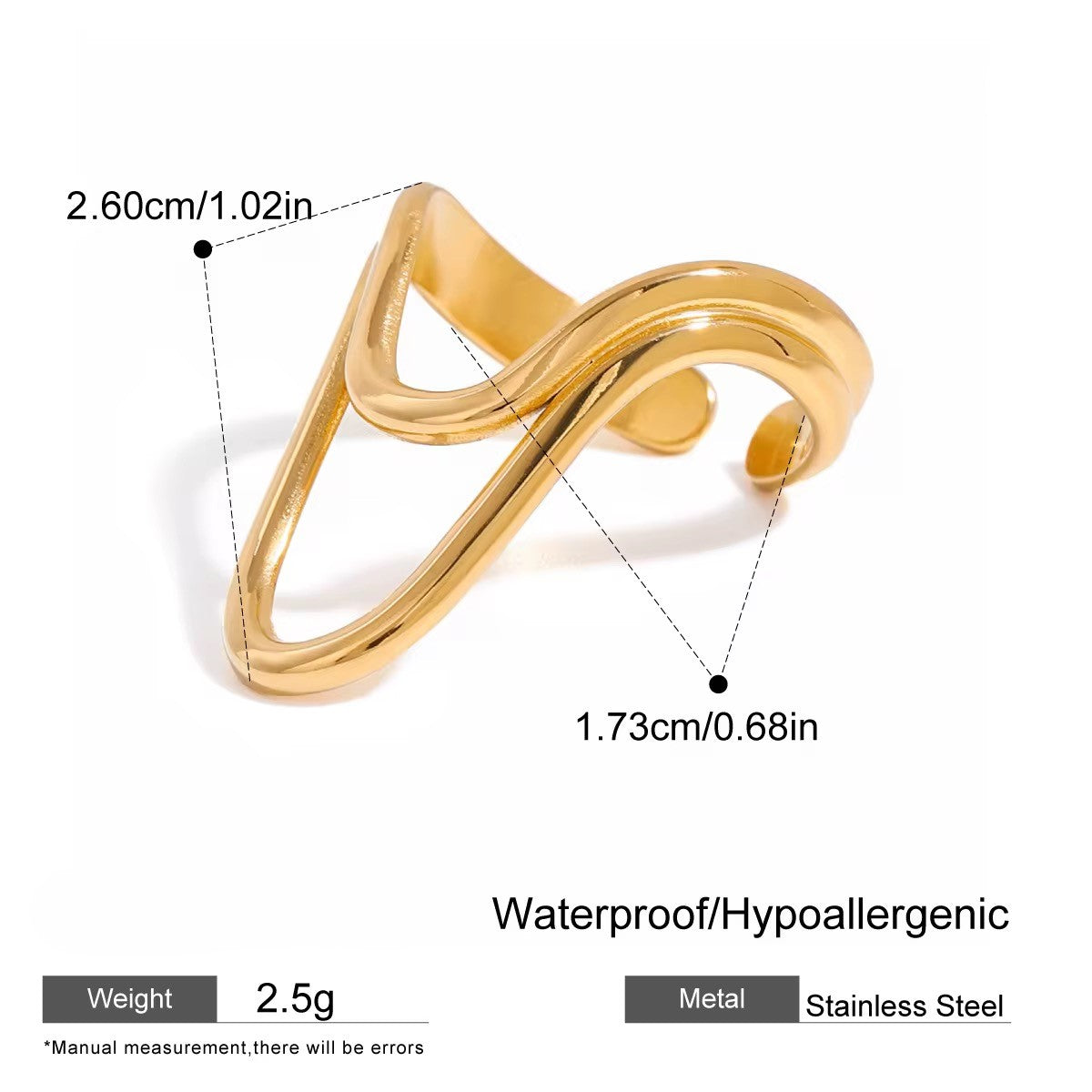 Ein vergoldeter Edelstahlring mit verstellbarem Band, präsentiert auf weißem Hintergrund.
